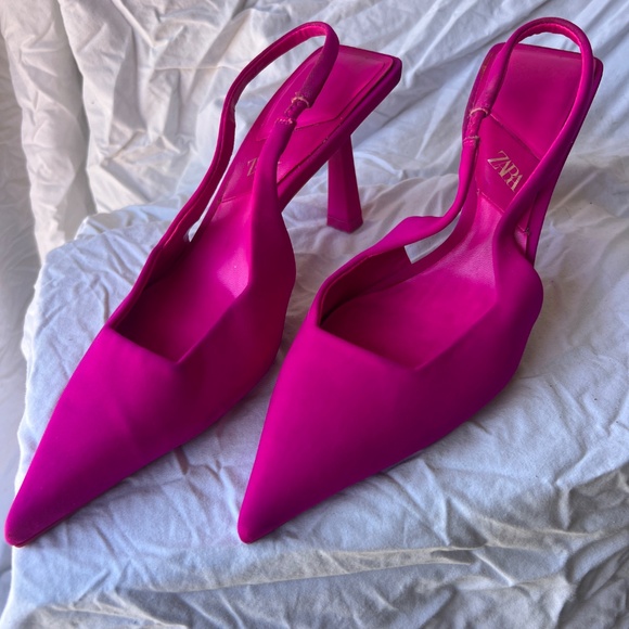 Zara Heels - Picture 1 of 4